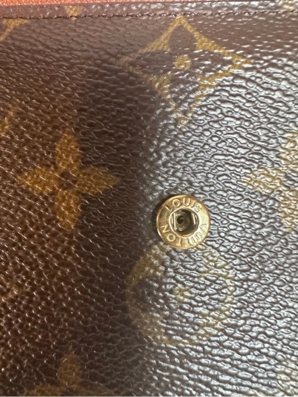 Auth Monogram Porte Trésor International Wallet